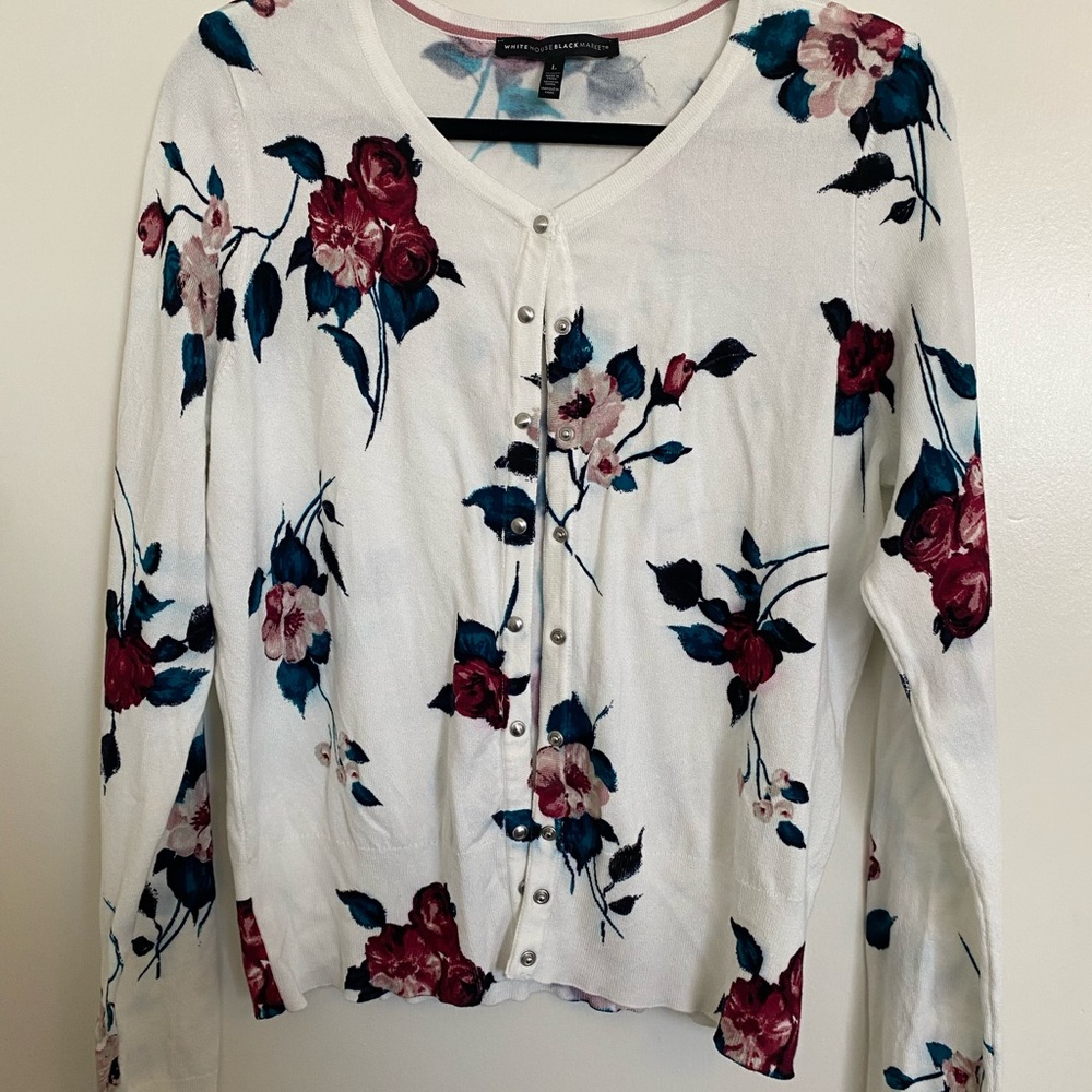 White House Black Market Floral Snap Button Cardigan - White/Blue/Burgundy